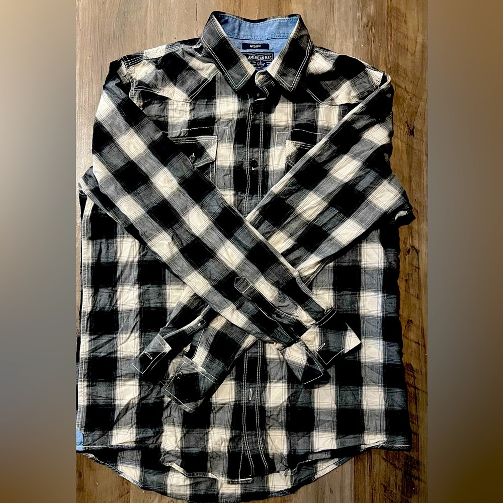 American Rag, Mens, Size Medium, Plaided button down, black - tan pattern